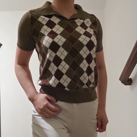 Olive & Brown Argyle Short Collared Top - Picture 1 of 8